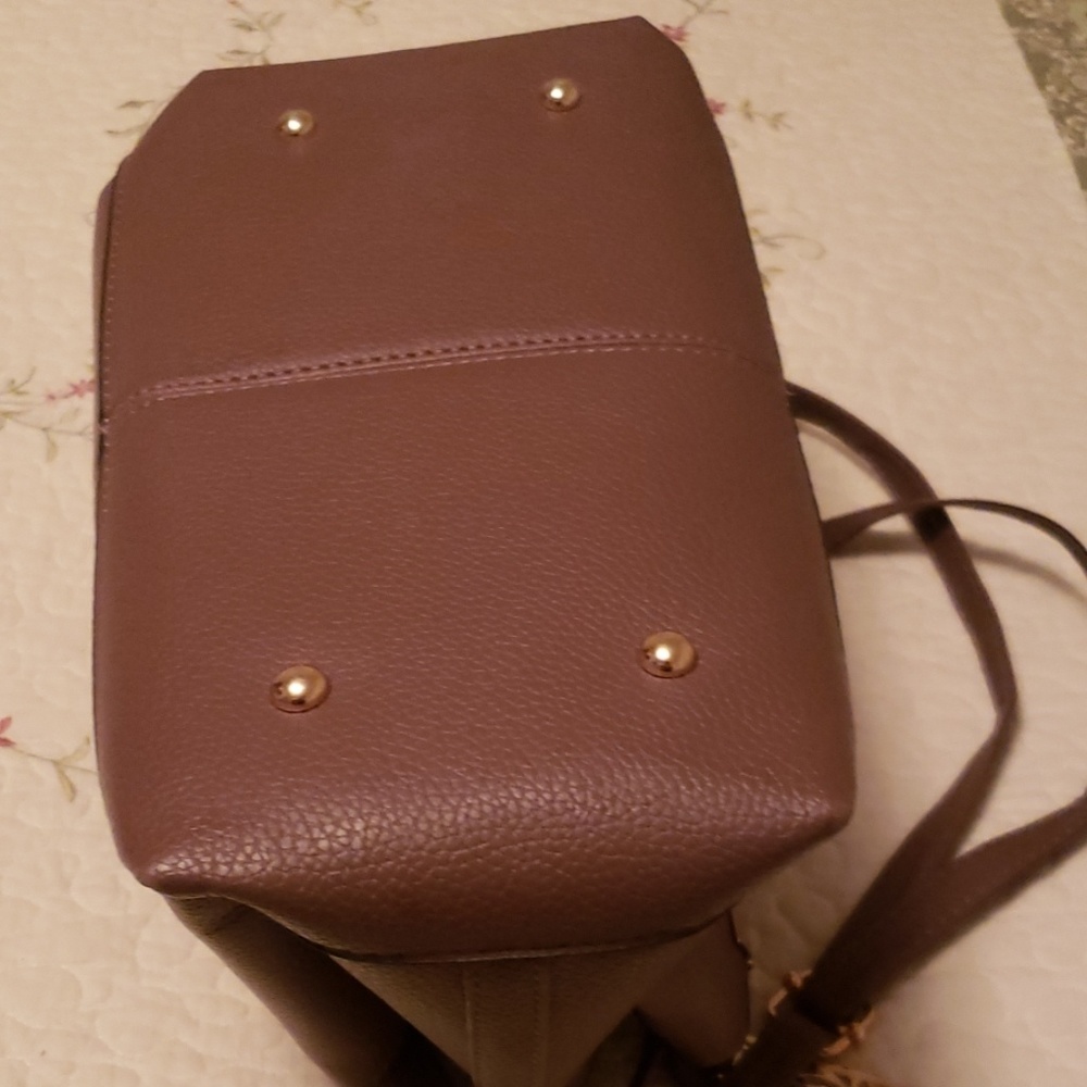 Purse - Picture 4 of 4